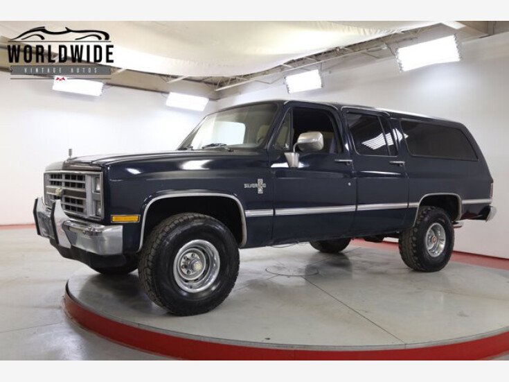 Thumbnail Photo undefined for 1987 Chevrolet Suburban 4WD